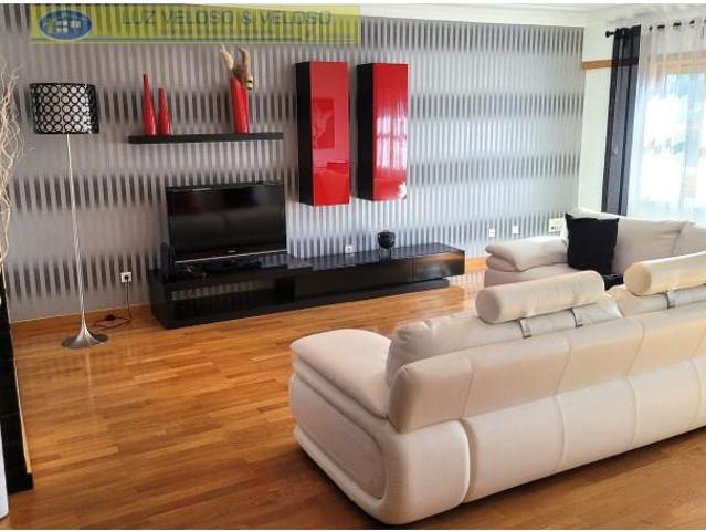 Apartamento venda em Amadora, Lisboa
