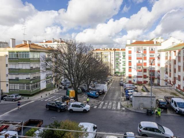 Apartamento alugar em Amadora, Lisboa