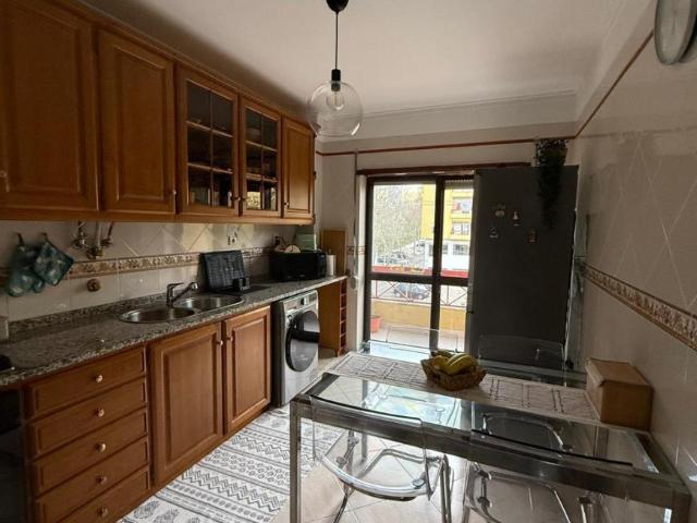 Apartamento alugar em Moita, Baixa Da Banheira