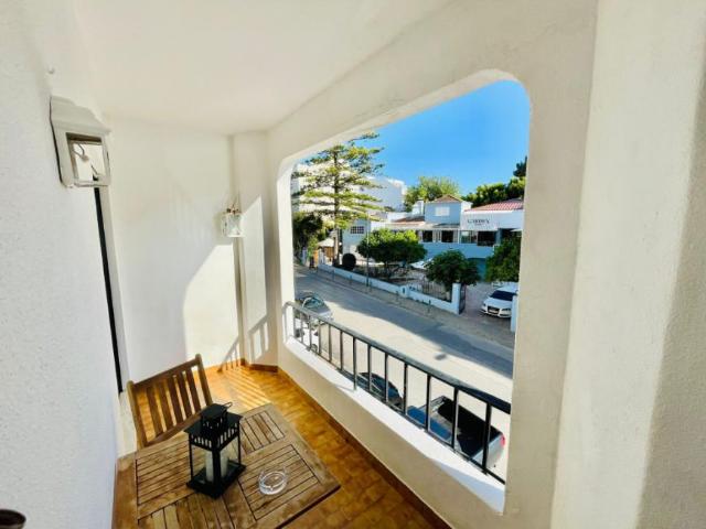 Apartamento alugar em Carvoeiro, Faro