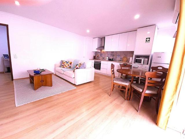 Apartamento alugar em Almada, Setúbal