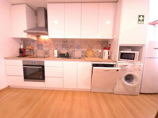 Apartamento alugar em Almada, Setúbal