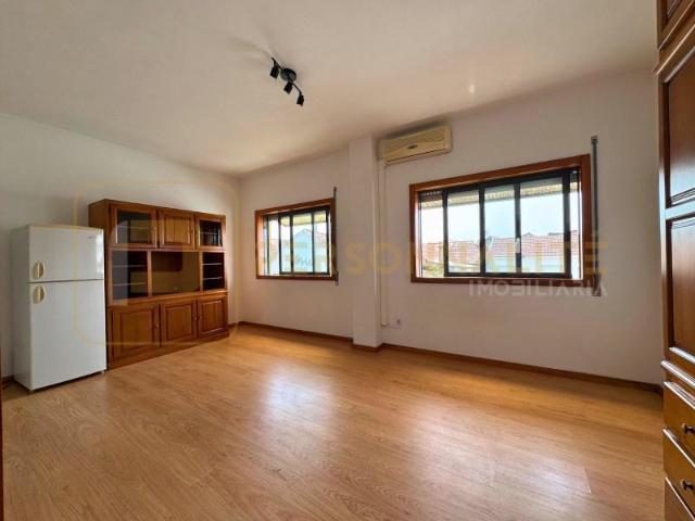 Apartamento alugar em Guimarães, Creixomil