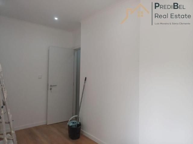 Apartamento venda em Damaia, Amadora