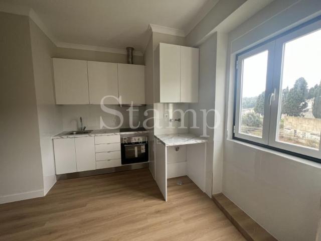 Apartamento alugar em Estrela, Lisboa
