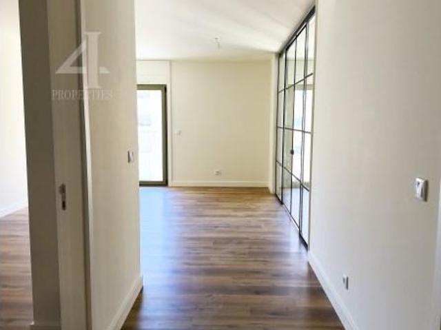 Apartamento venda em Santa Clara, Lisboa