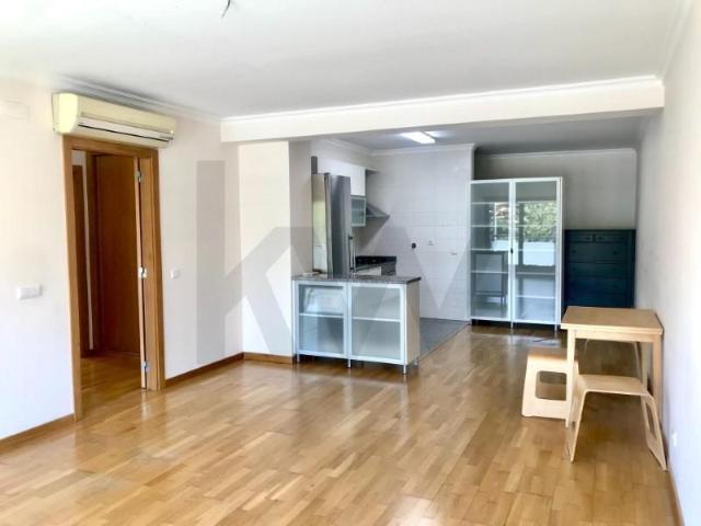 Apartamento alugar em Amadora