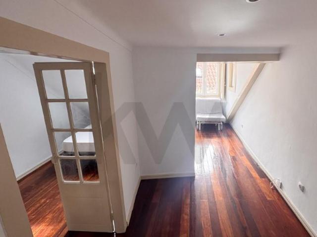 Apartamento venda em Misericórdia, Lisboa