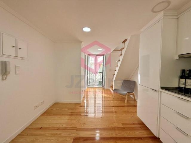 Apartamento venda em Misericórdia, Lisboa