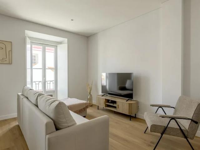 Apartamento alugar em Almada, Setúbal