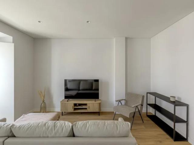 Apartamento alugar em Almada, Setúbal