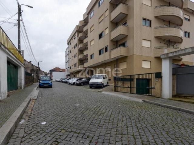 Apartamento alugar em Maia, Gueifães