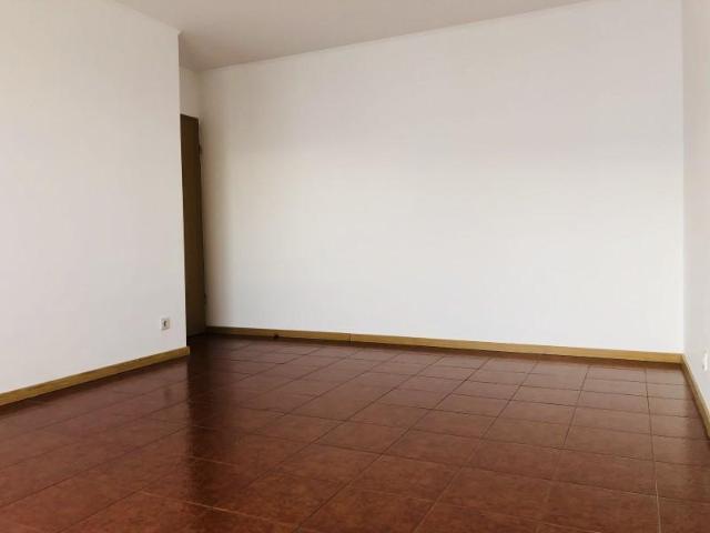 Apartamento alugar em Bairro do Aqueduto, Oeiras