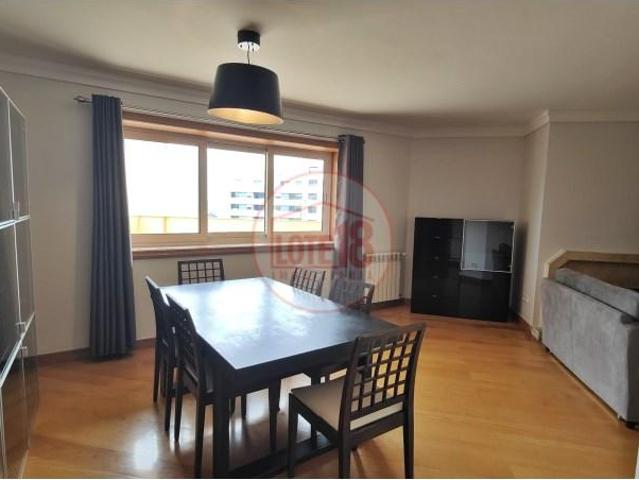 Apartamento alugar em Oliveira De Azeméis