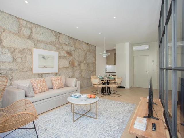 Apartamento alugar em Porto, Aldoar