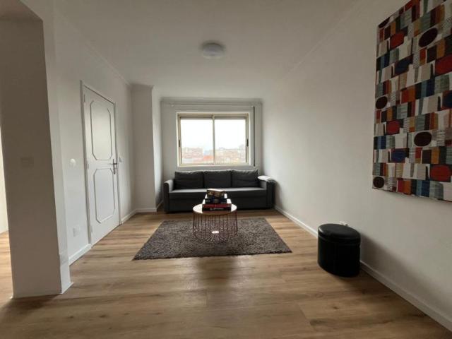 Apartamento alugar em Porto, Lordelo Do Ouro