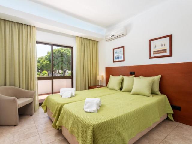 Apartamento alugar em Quarteira, Vilamoura