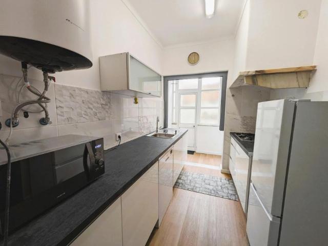 Apartamento alugar em Vale de Carenque, Sintra