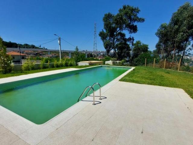 Apartamento alugar em Vila Nova De Gaia, Quebrantões