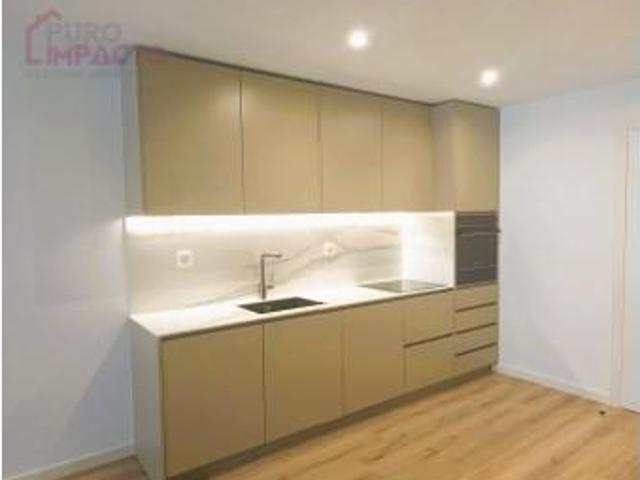 Apartamento alugar em Laborim, Vila Nova De Gaia