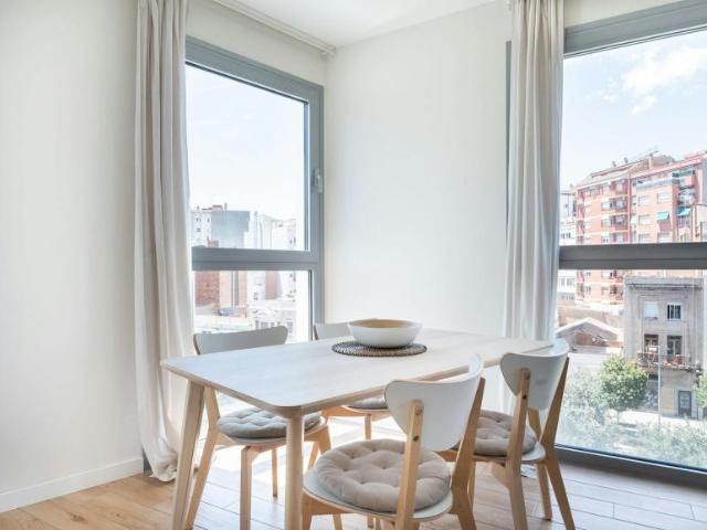 Apartamento en alquiler en Sant Martí, Barcelonès