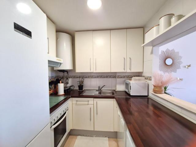 Apartamento en venta en Casares, España