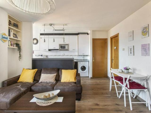Apartamento en alquiler en Santa Olaya, Gijón