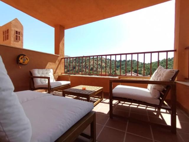 Apartamento en alquiler en Artola, Costa del Sol Occidental