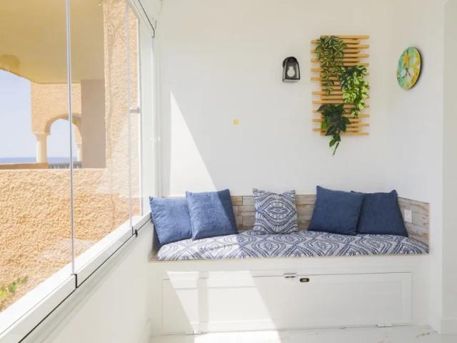 Apartamento en alquiler en Chaparral, Mijas