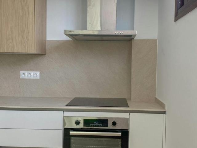 Apartamento en alquiler en Urbanización Puerto Estepona (Seghers), Costa del Sol Occidental