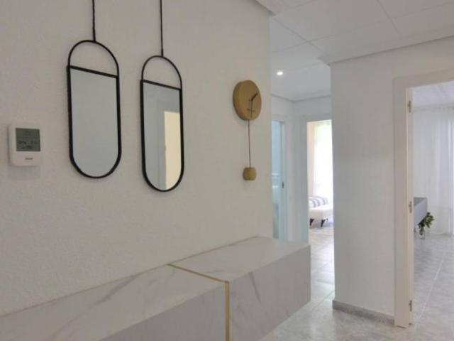 Apartamento en alquiler en València, València / Valencia