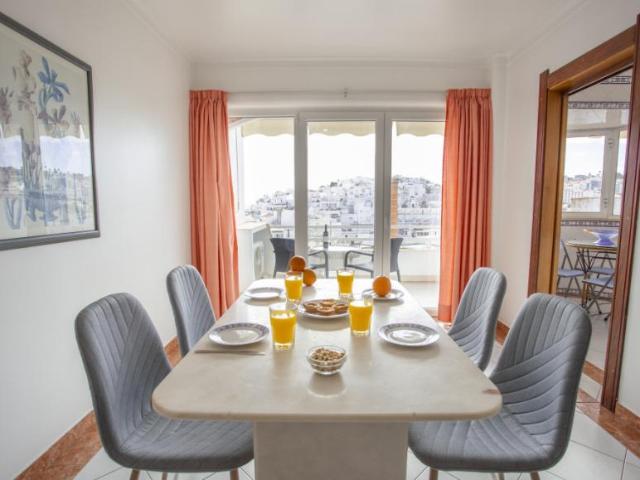 Apartamento alugar em Albufeira e Olhos de Água, Albufeira