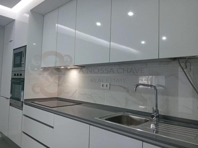 Apartamento alugar em Almada, Setúbal