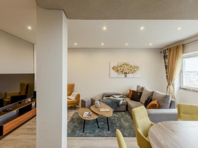 Apartamento alugar em Almada, Setúbal