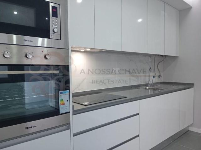 Apartamento alugar em Almada, Setúbal