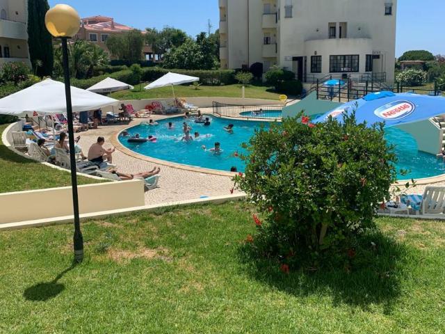Apartamento alugar em Praia de Alvor, Portimão