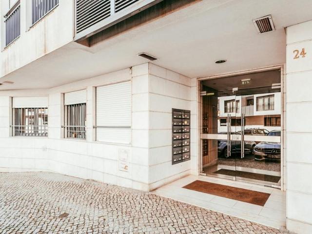 Apartamento alugar em Damaia, Amadora