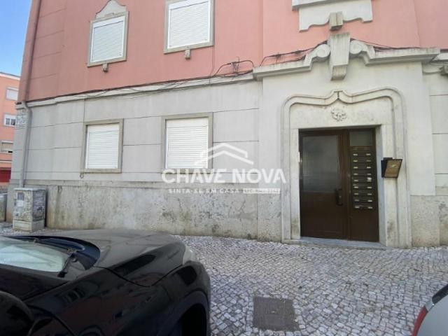 Apartamento venda em Amadora, Lisboa