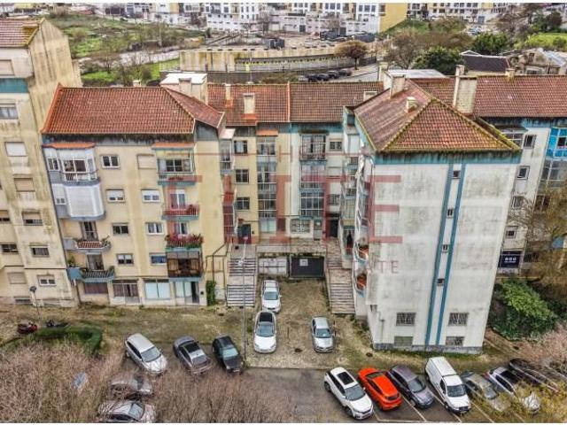 Apartamento venda em Amadora, Lisboa