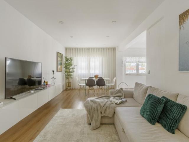 Apartamento alugar em Amadora, Urbanização Vila Chã