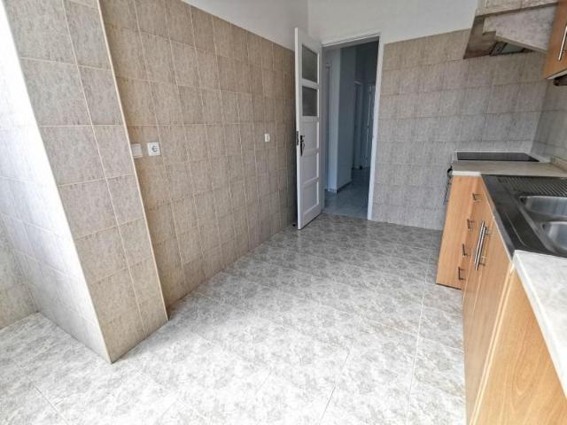 Apartamento alugar em Amadora