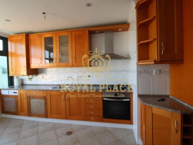 Apartamento alugar em Regueirinho, Santa Maria Da Feira