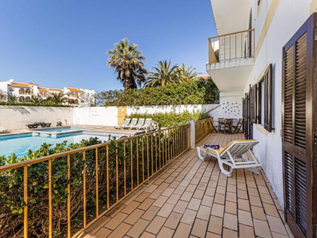 Apartamento alugar em Bairro da Abrótea, Lagos
