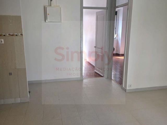 Apartamento alugar em São Francisco Xavier, Lisboa