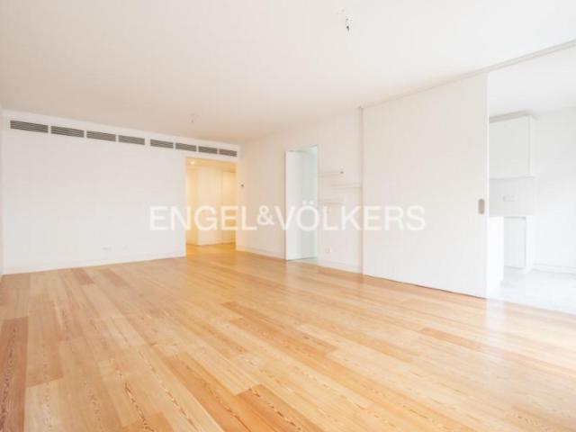 Apartamento alugar em Ajuda, Lisboa
