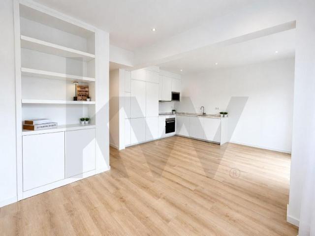 Apartamento alugar em Carriche, Lisboa