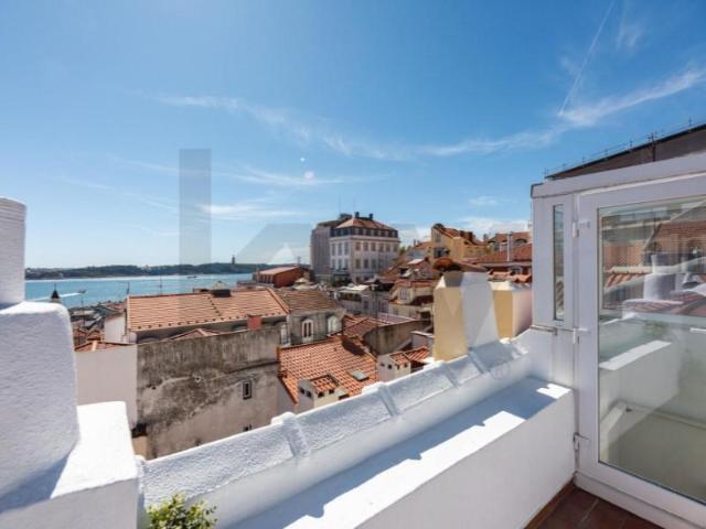 Apartamento venda em Misericórdia, Lisboa