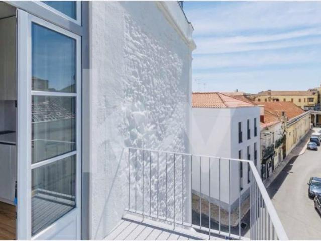 Apartamento alugar em Poço do Bispo, Lisboa