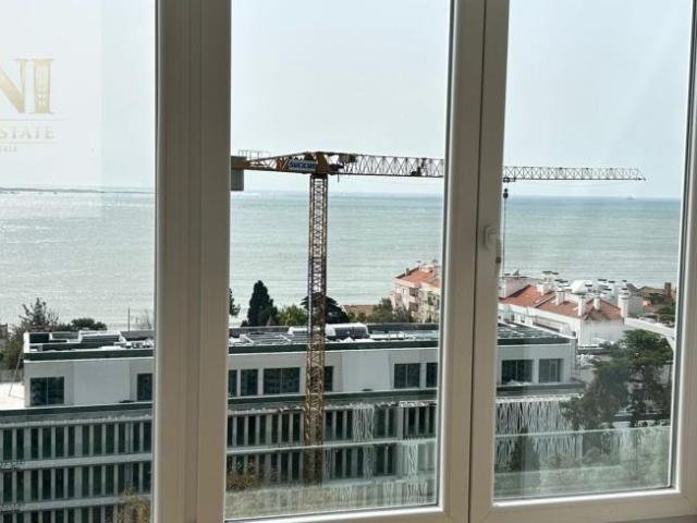Apartamento alugar em Bairro Clemente Vicente, Oeiras