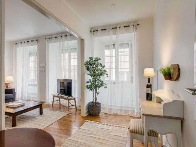 Apartamento alugar em Misericórdia, Lisboa